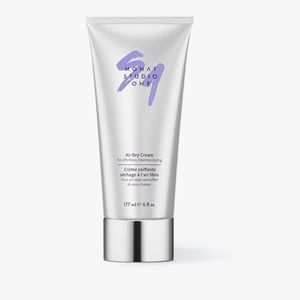Monat Studio One Air Dry Cream